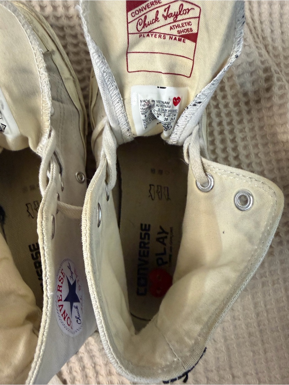 Comme des Garçons PLAY x Converse Chuck 70 High Single Heart White sneakers - Picture 10 of 12